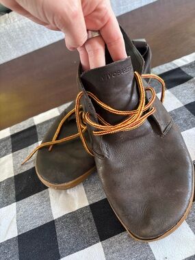 Vivo Barefoot Men’s Dark Brown Leather Chukka